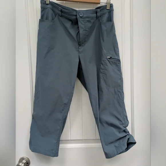 Eddie Bauer Women's Slate Rainier Capri Tech Pant - Picture 8 of 12